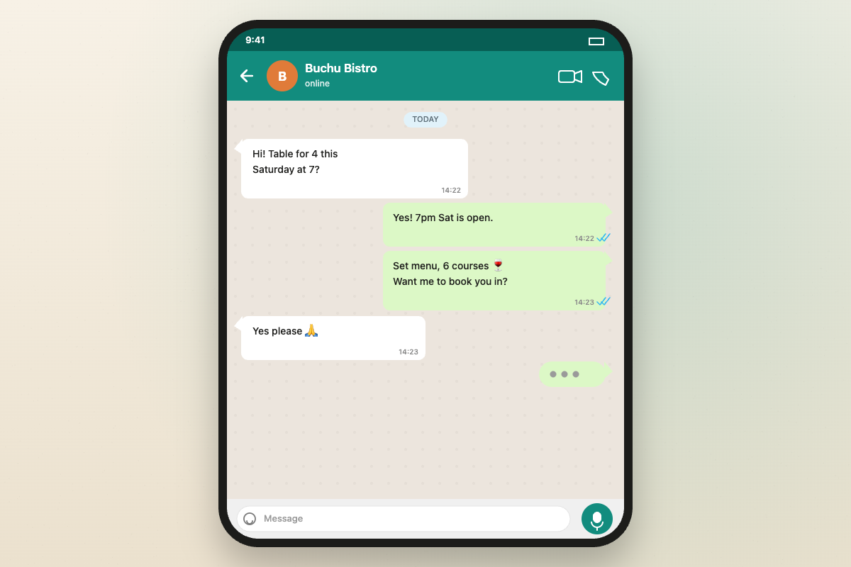 Person replying to a customer on their phone